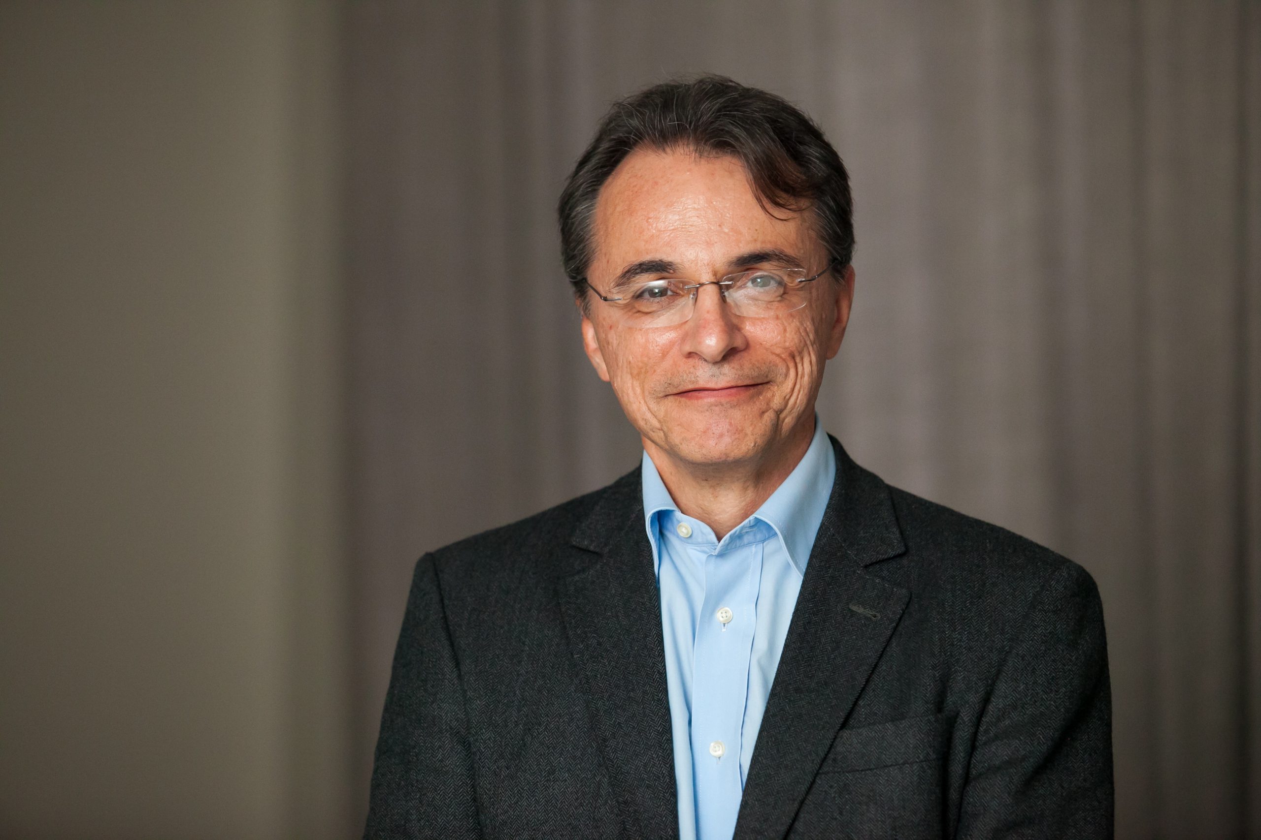 Dr. Renato Couto fala sobre como evitar a falta de itens crticos na epidemia do Covid-19