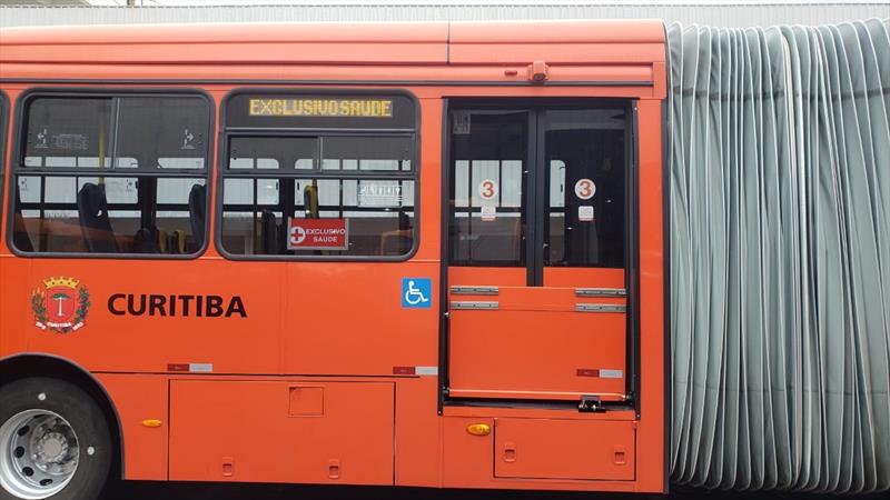 Curitiba ter linha especial de nibus para profissionais de sade